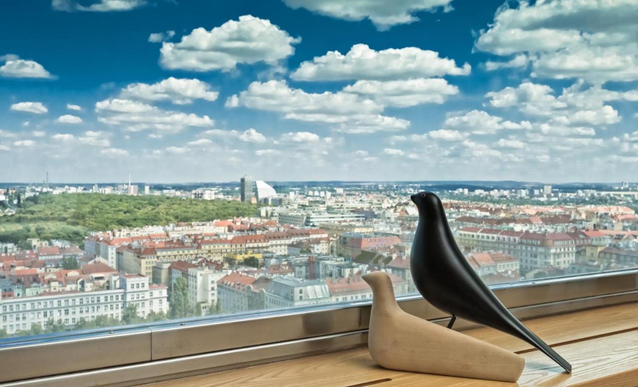 Sky Suite Hotel Prague Exterior photo